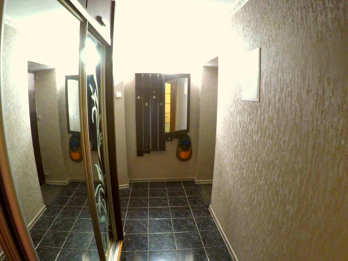 Apartment On Bohdana Gavrilishina Kpi Κίεβο Εξωτερικό φωτογραφία